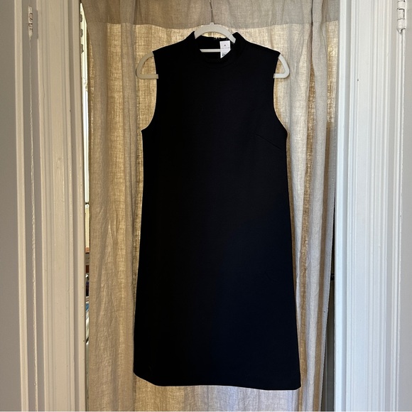 New with Tag - Ann Taylor Sleeveless Mock Neck Shift Dress - Black- 10 - Picture 5 of 8
